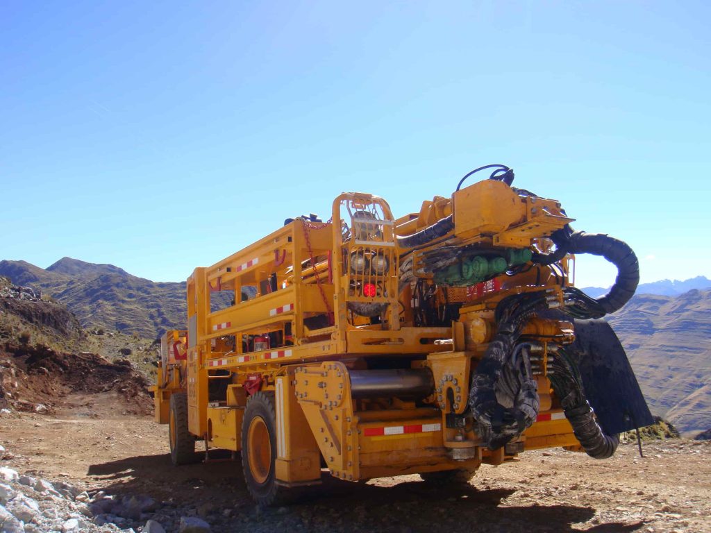MacLean to showcase tech-enabled mining vehicles at PERUMIN 34