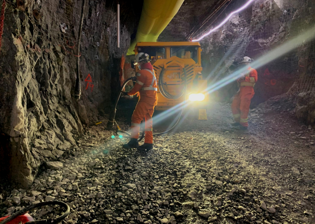 Battery Powered Underground Mining Vehicles - MacLean Engineering